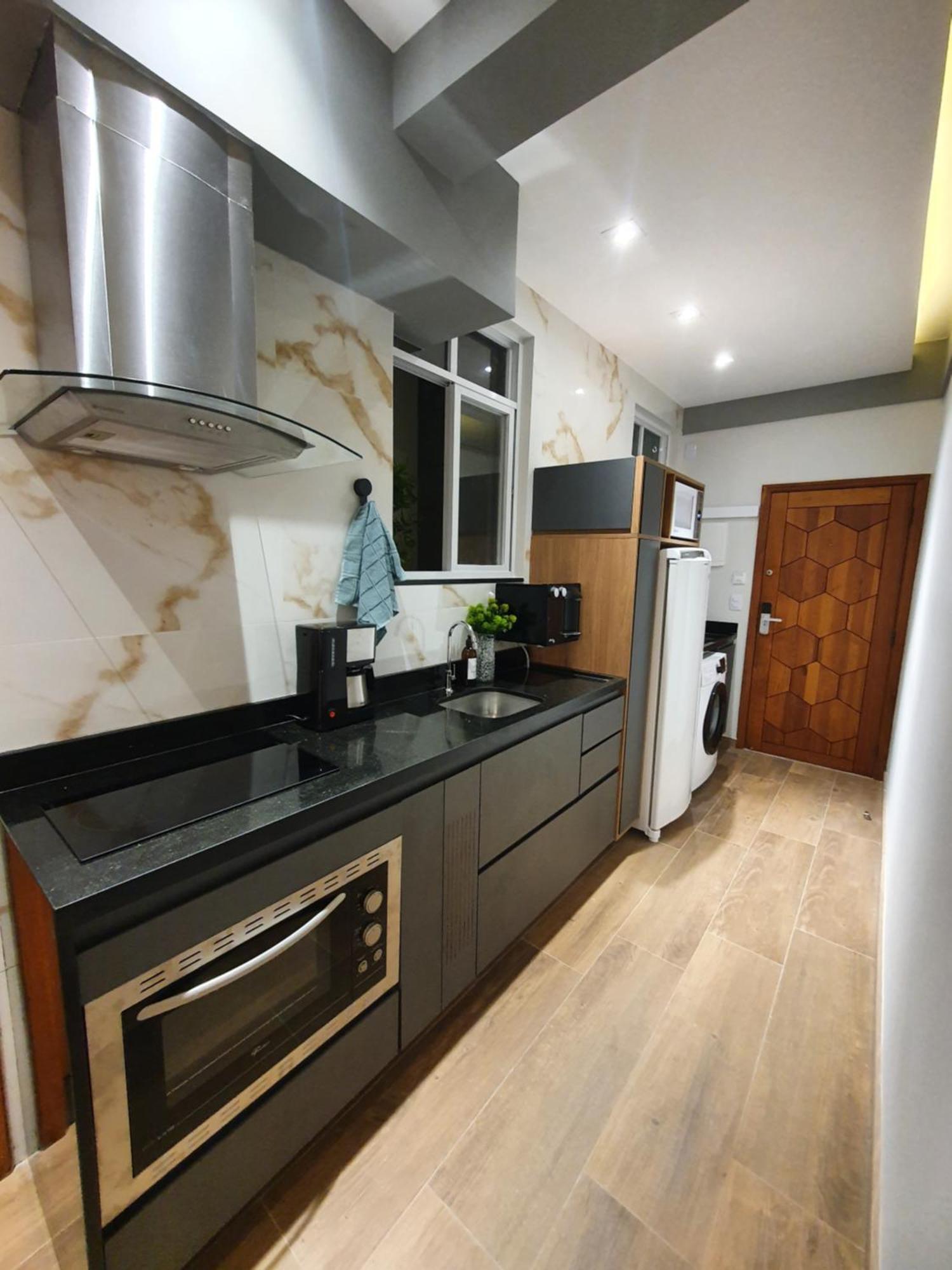 شقة Apartamento Studio Completo Copacabana 1 Quadra Da Praia Com Garagem ريو دي جانيرو المظهر الخارجي الصورة